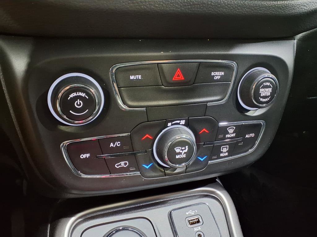 Certified 2021 Jeep Compass Latitude w/ Sun and Sound Group image 25