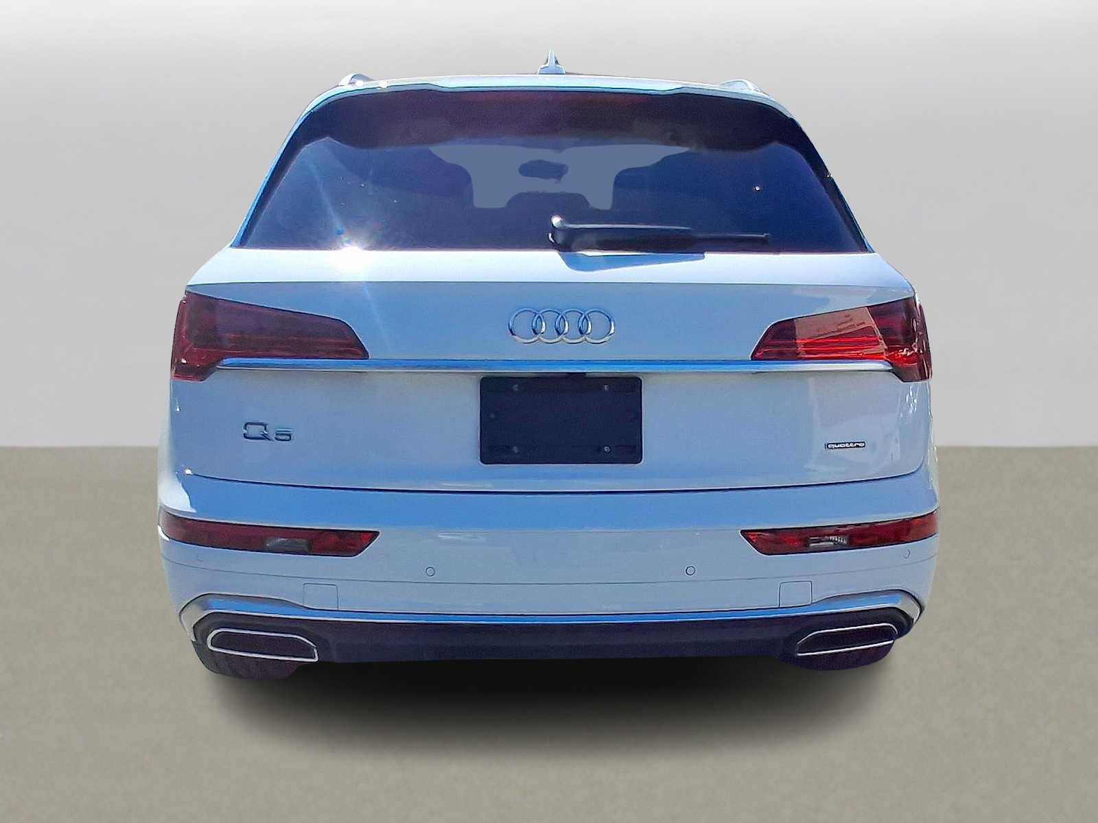 Used 2023 Audi Q5 2.0T Premium w/ Convenience Package AWD/4WD image 29