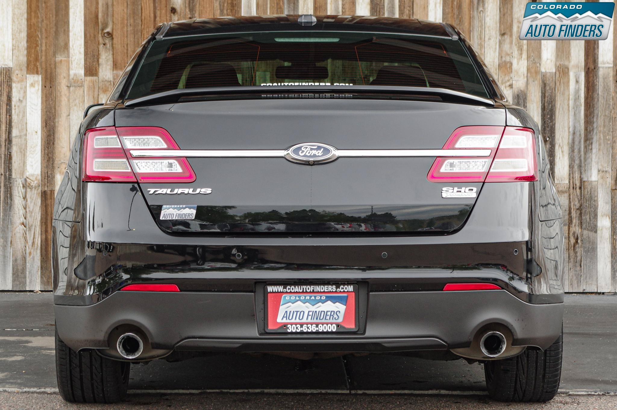 Used 2018 Ford Taurus SHO w/ Driver Assist Package AWD/4WD image 5