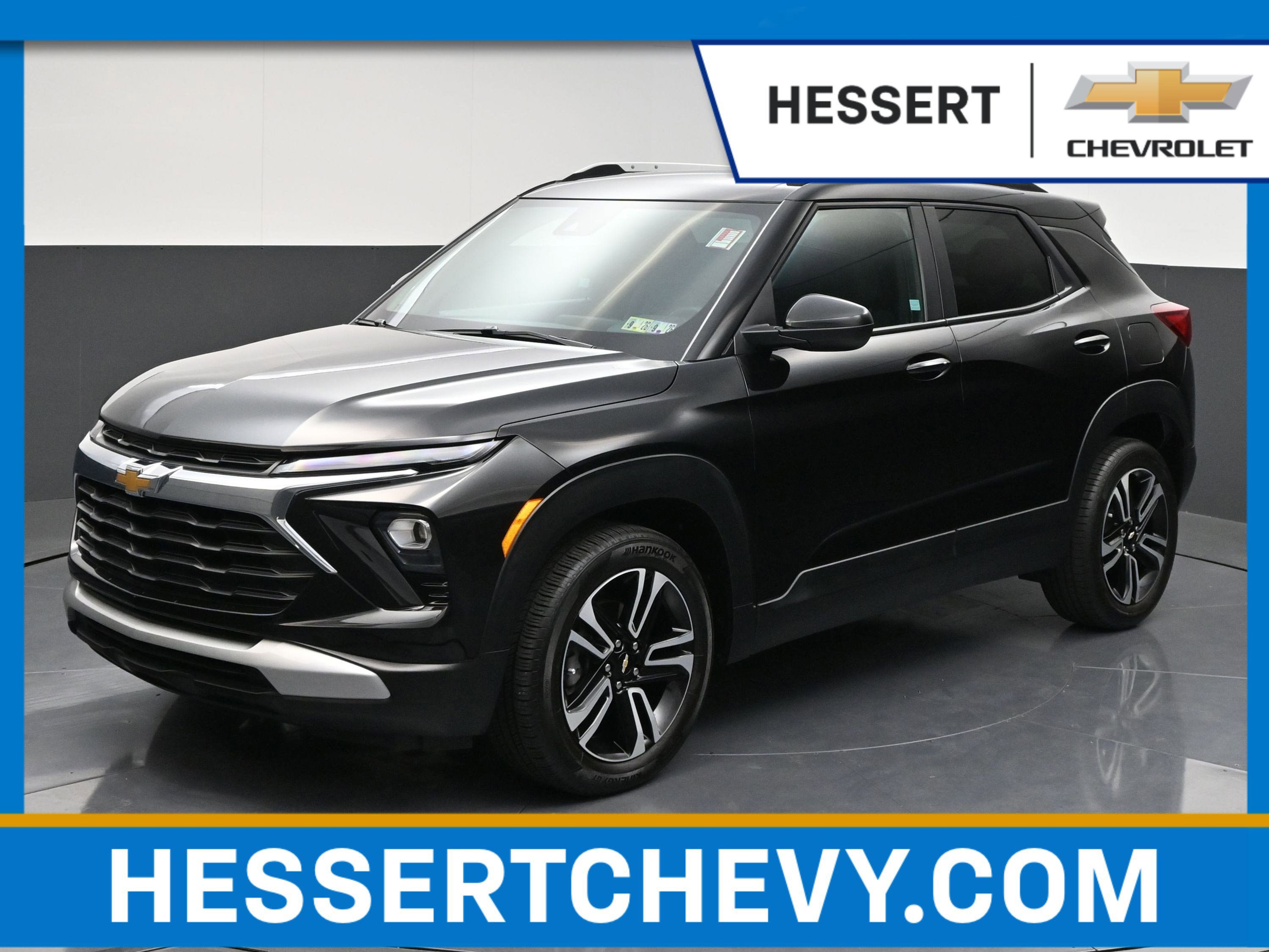 Used 2025 Chevrolet TrailBlazer LT w/ Convenience Package FWD image 1
