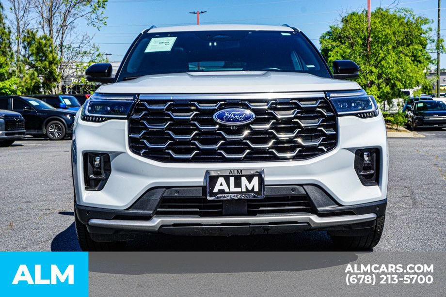 Used 2025 Ford Explorer Platinum w/ LUX Leather Package AWD/4WD image 9