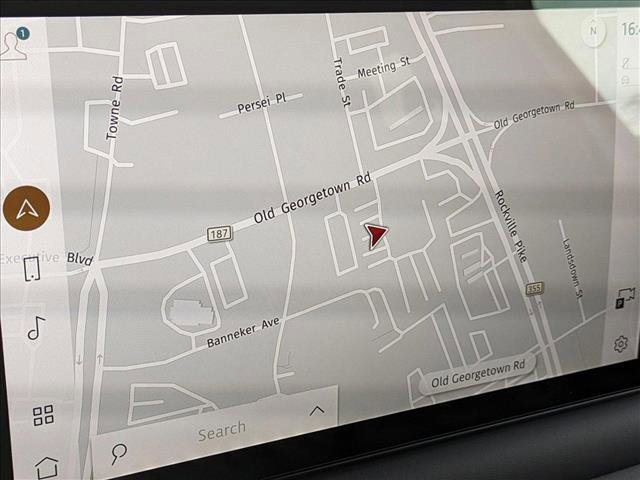 New 2025 Land Rover Defender 130 S image 14