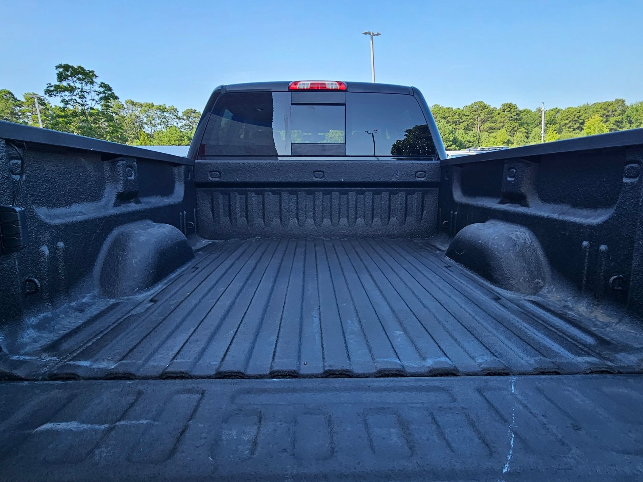 Used 2019 Chevrolet Silverado 2500 LTZ w/ Duramax Plus Package AWD/4WD image 28