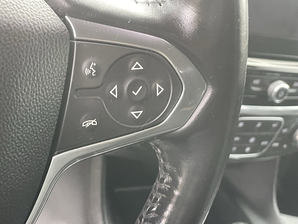 Used 2018 Chevrolet Traverse LT image 34