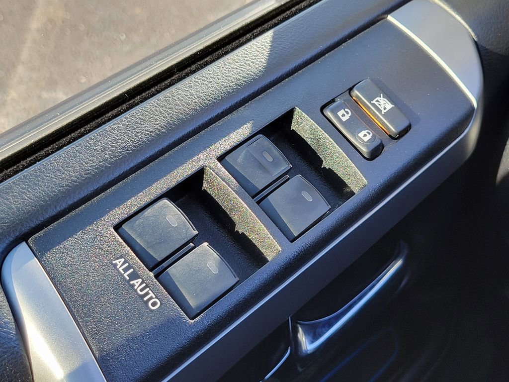 Used 2021 Toyota 4Runner SR5 Premium w/ Moonroof Package image 25