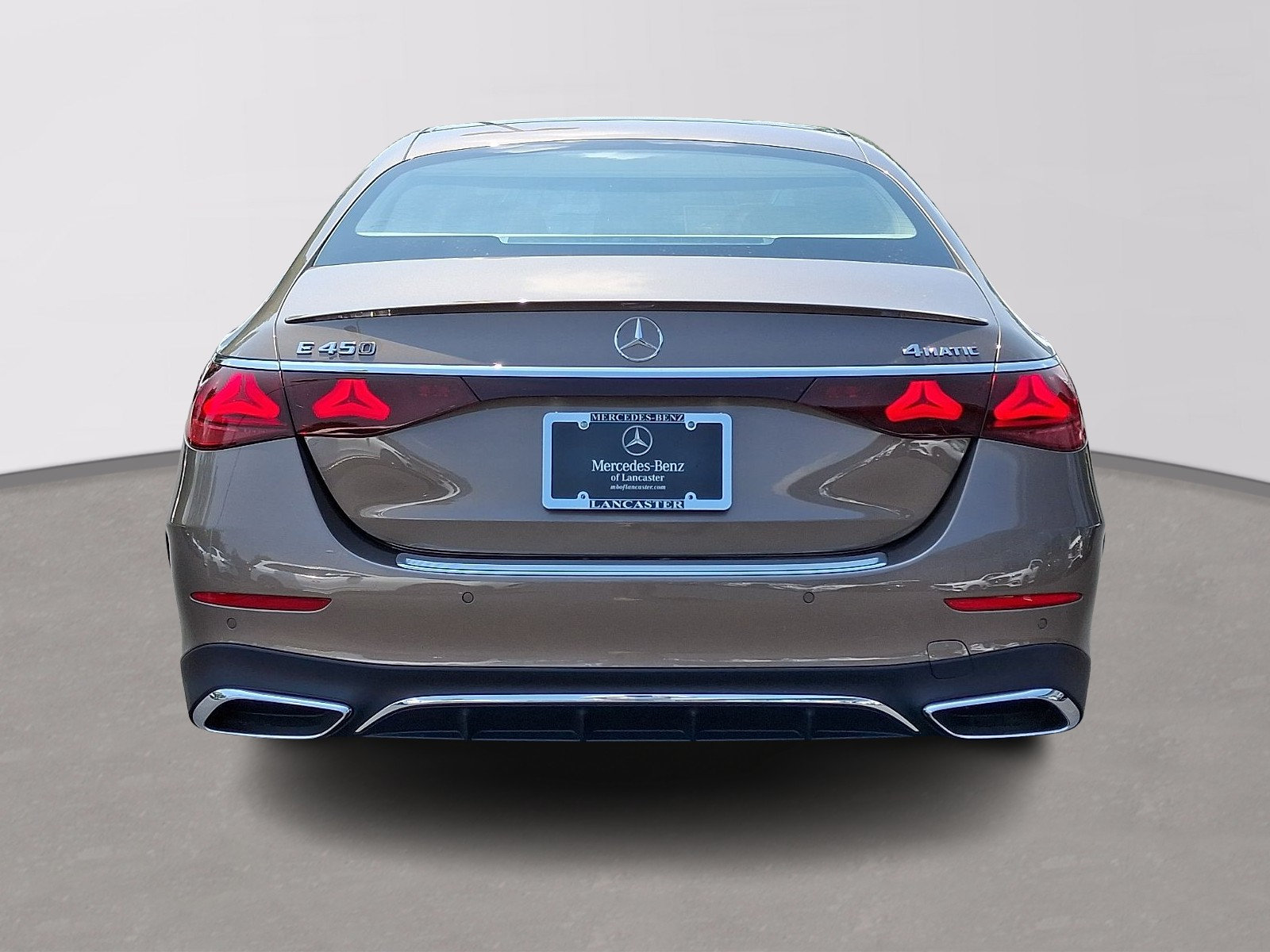 New 2026 Mercedes-Benz E 450 4MATIC Sedan image 5