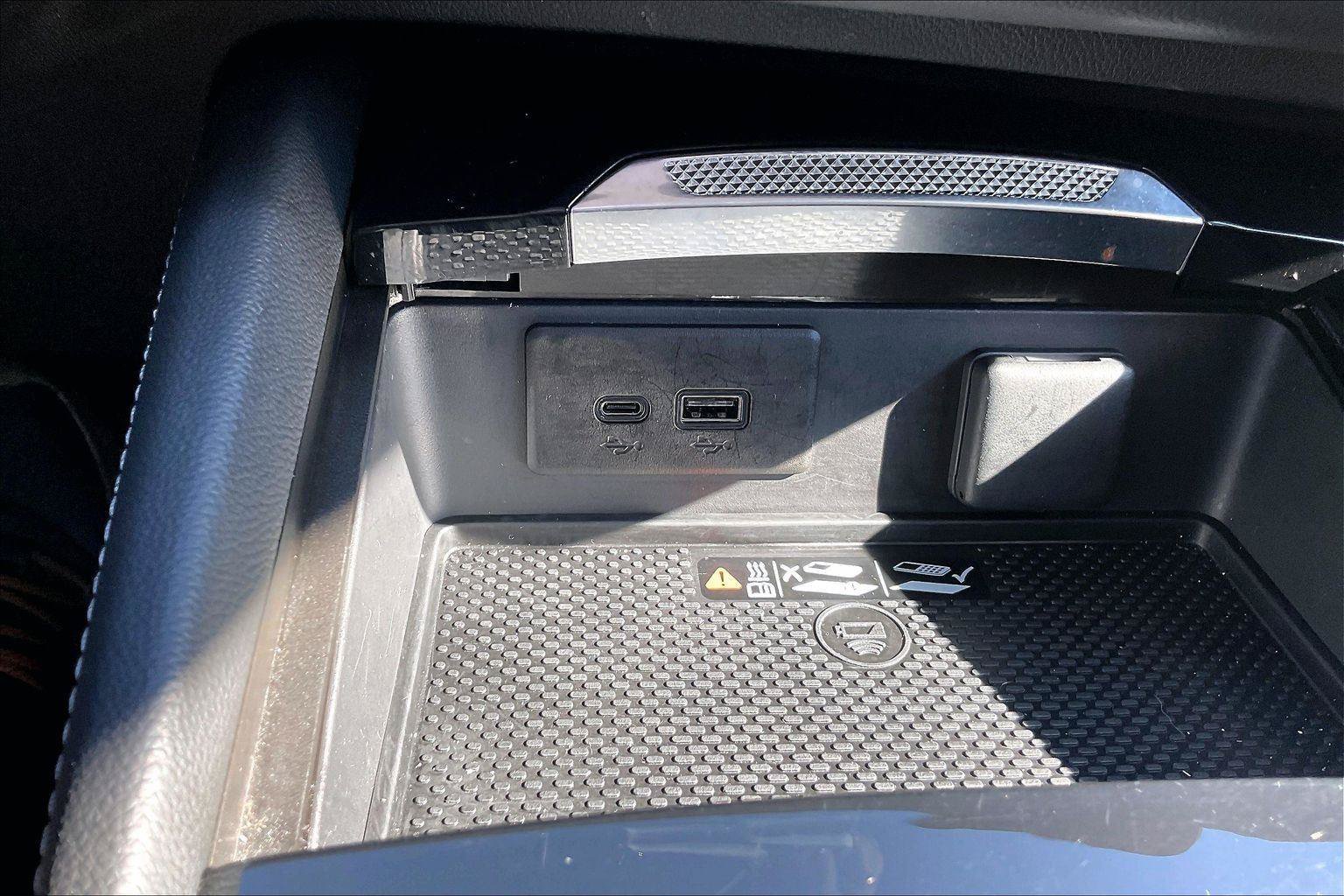 Used 2024 Buick Envision Preferred AWD/4WD image 31