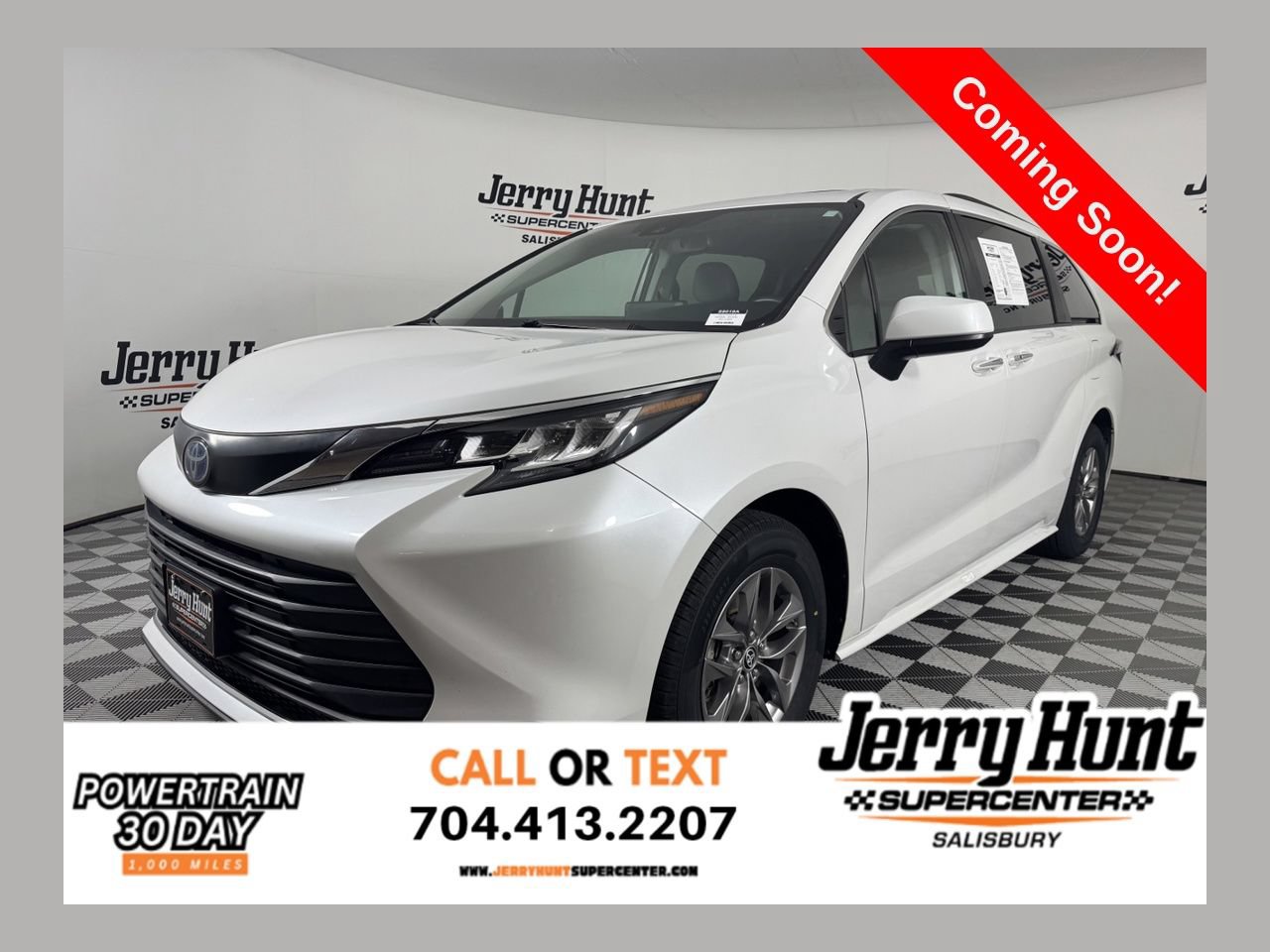 Used 2023 Toyota Sienna XLE
