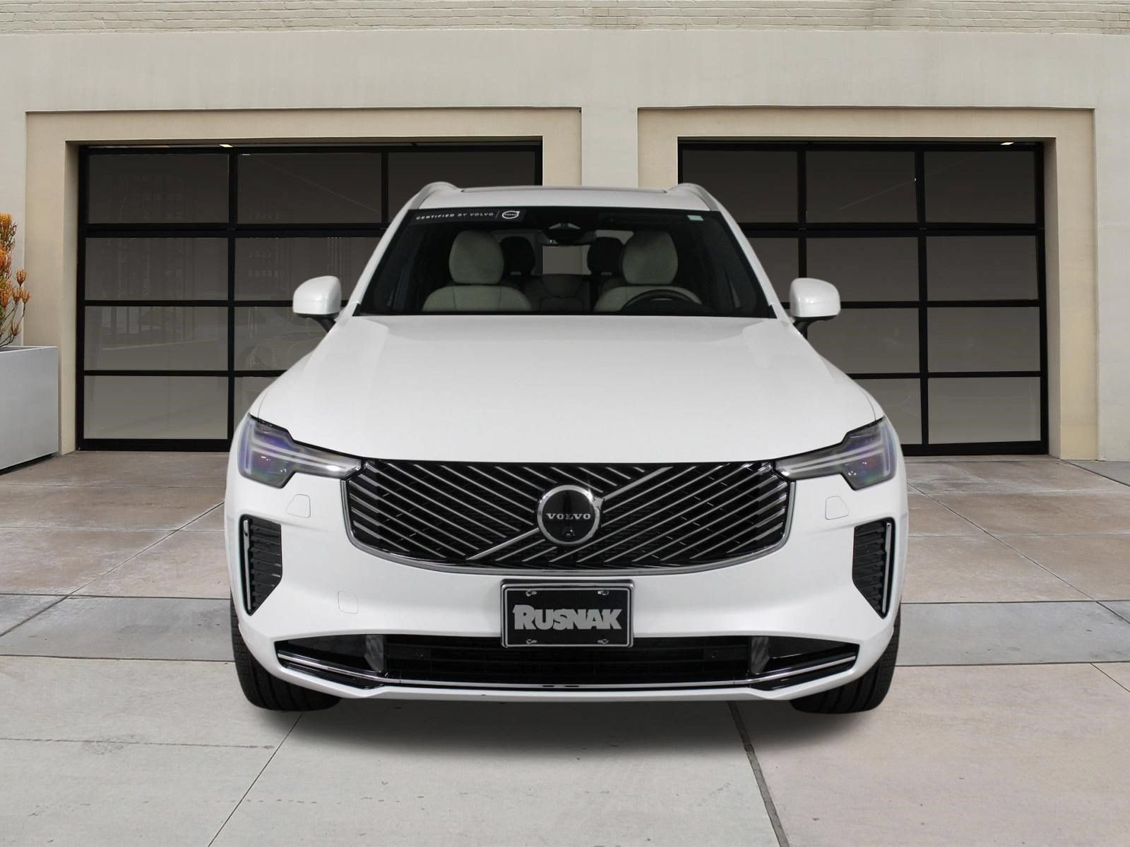 Certified 2026 Volvo XC90 B6 Plus w/ Protection Package Premier AWD/4WD image 6