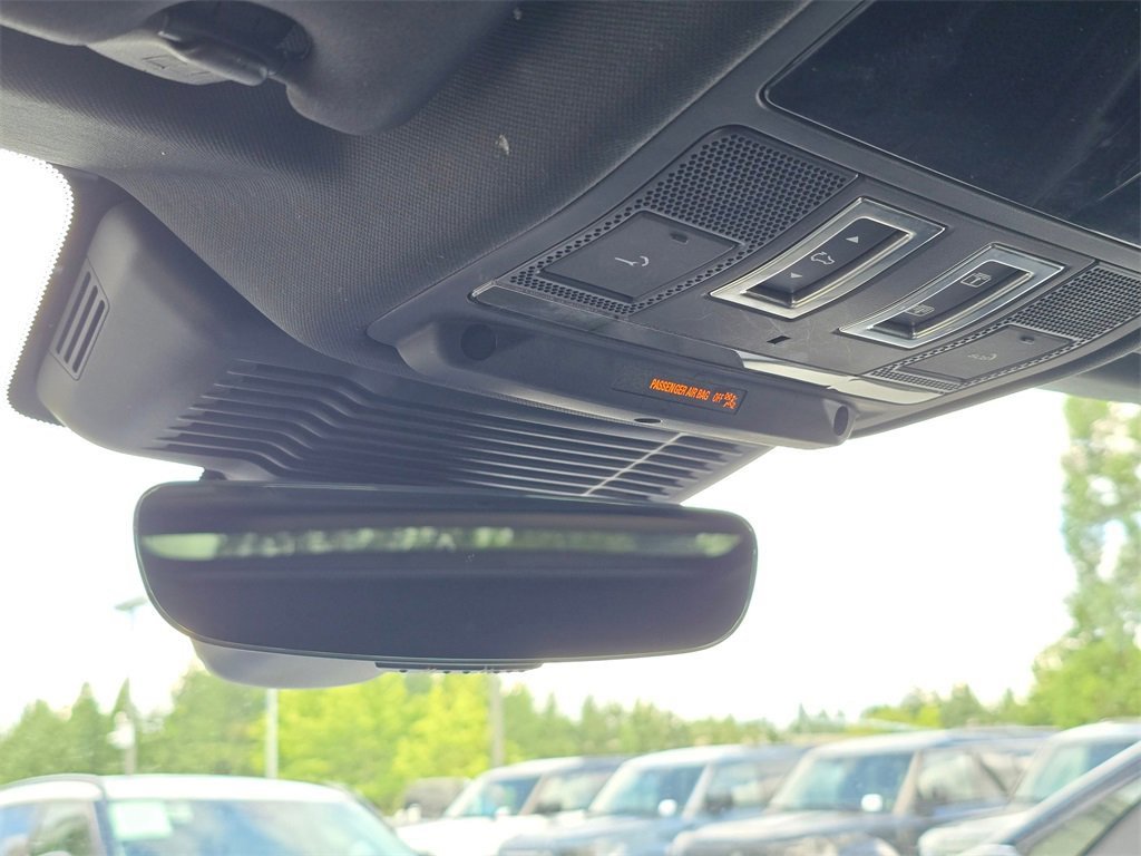 Used 2024 Land Rover Range Rover Evoque S image 16