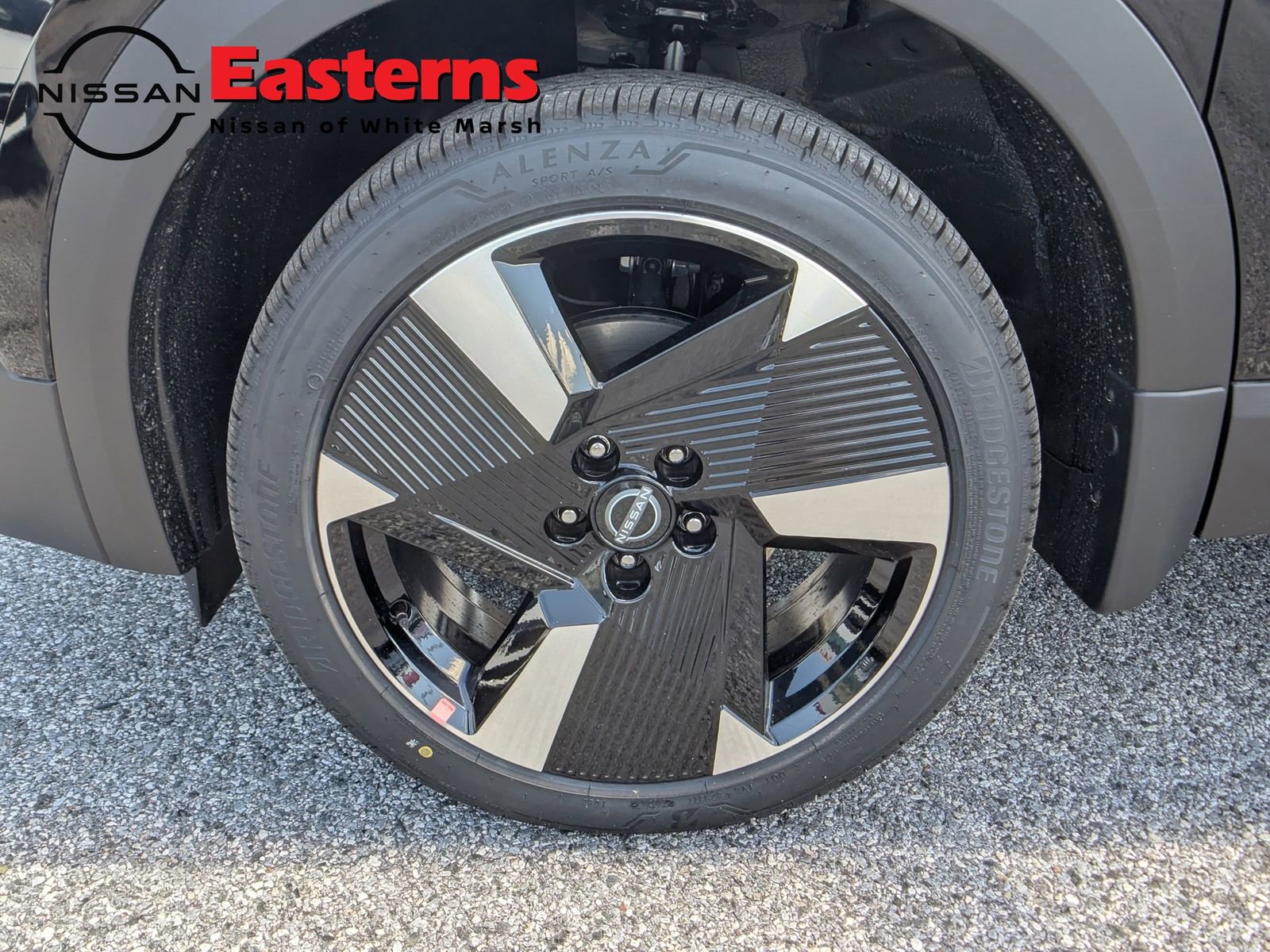 New 2026 Nissan Kicks SR FWD image 10