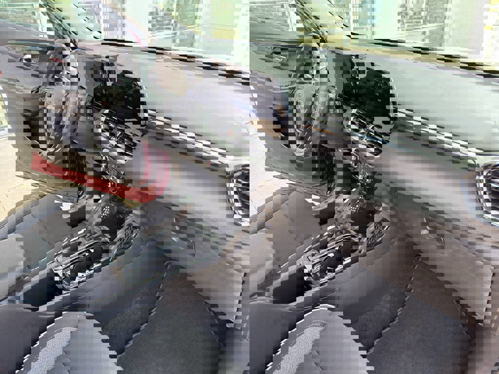 Used 2025 Chevrolet TrailBlazer LT image 29