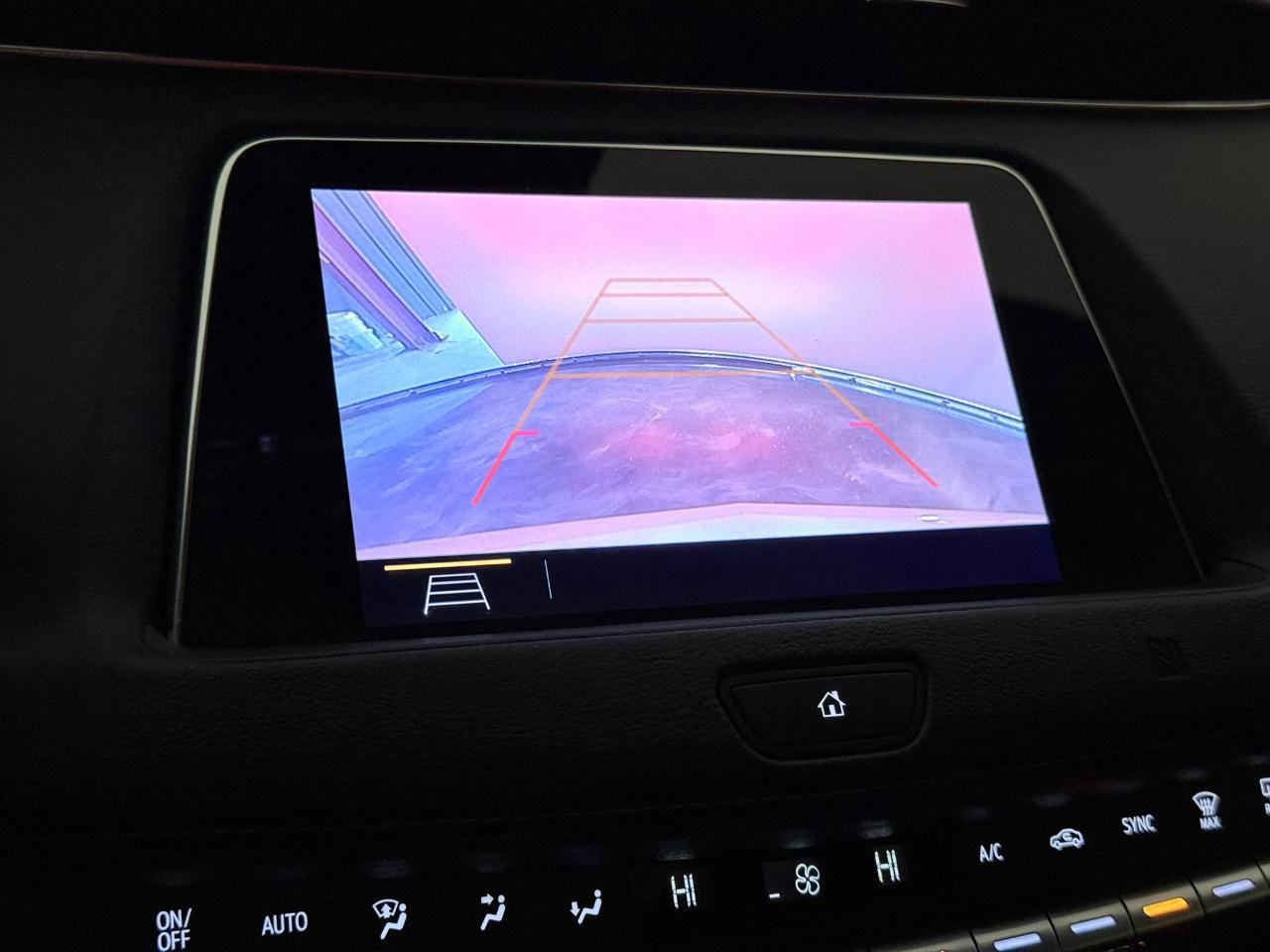 Used 2019 Cadillac XT4 Sport AWD/4WD image 32