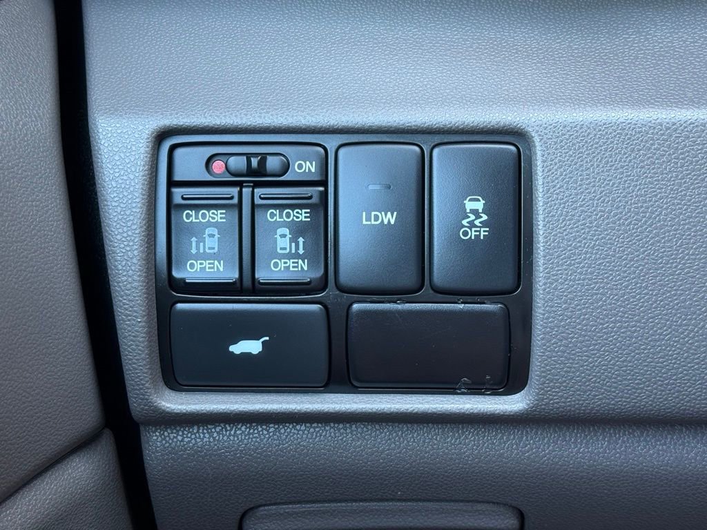 Used 2016 Honda Odyssey EX-L image 31