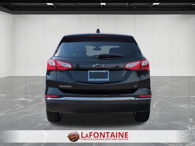 Used 2020 Chevrolet Equinox LT w/ Driver Convenience Package FWD image 4