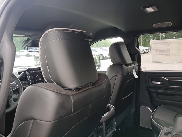 New 2027 RAM 3500 Big Horn w/ Laramie Trim Package AWD/4WD image 15