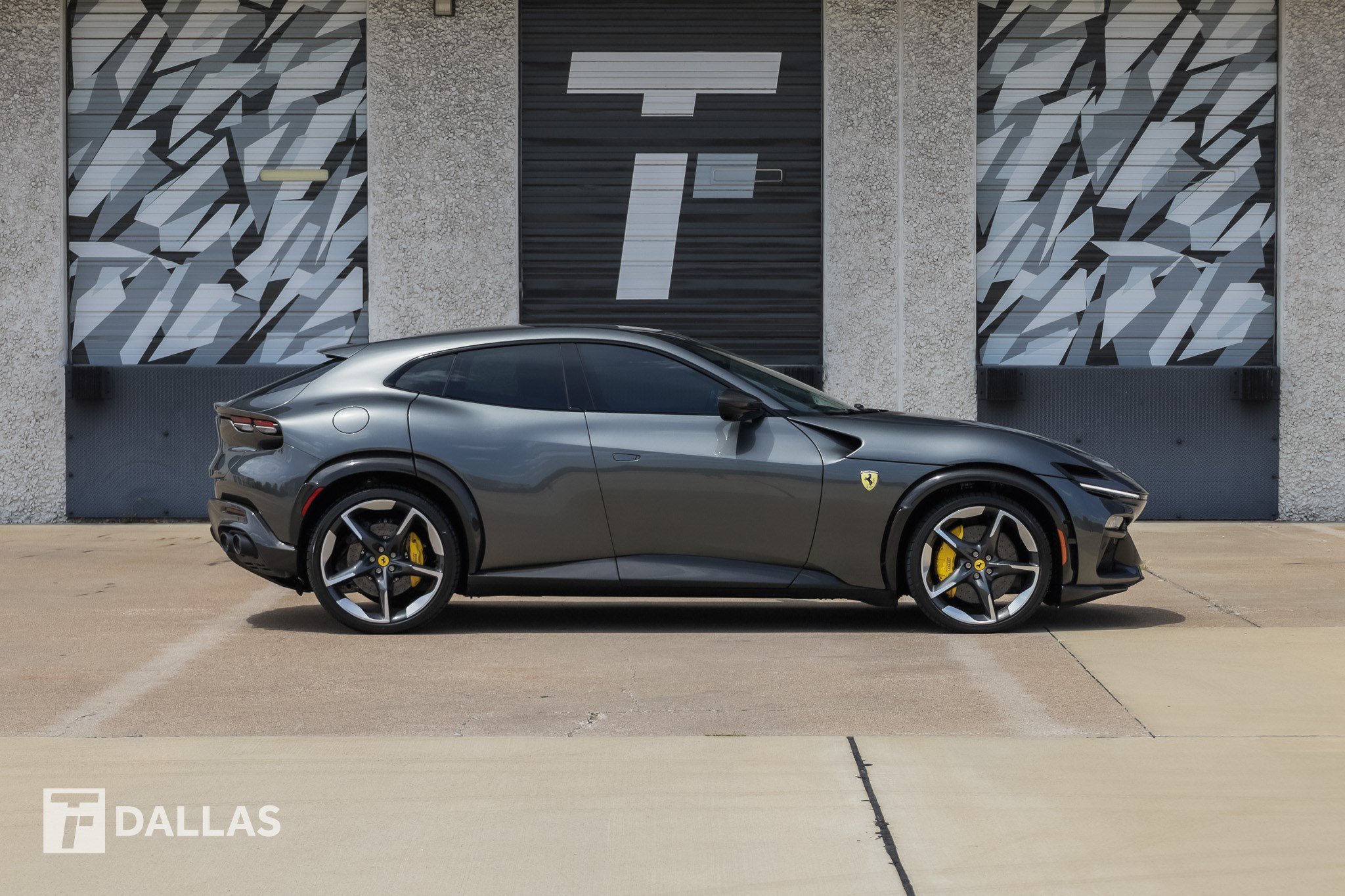 Used 2026 Ferrari Purosangue AWD/4WD image 17