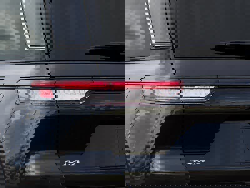 New 2026 Jeep Grand Cherokee Limited image 9