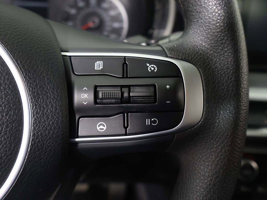 Used 2023 Kia K5 LXS FWD image 40