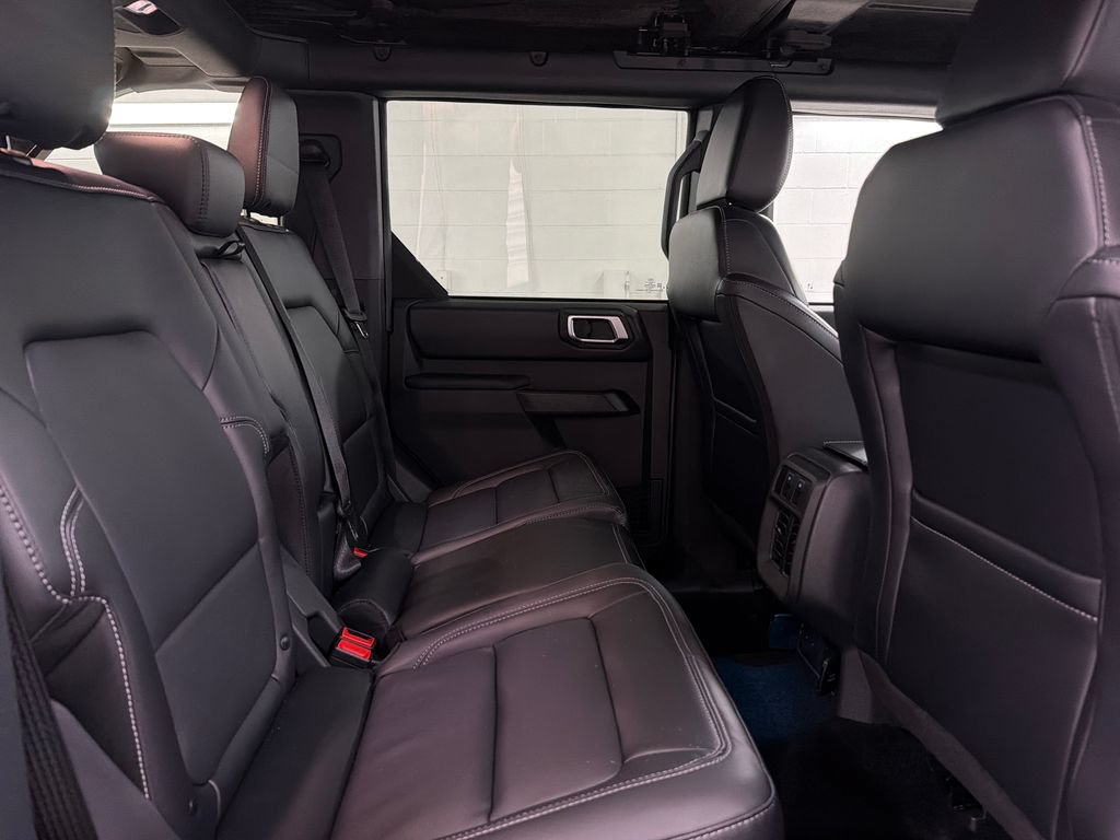 New 2026 Ford Bronco Outer Banks AWD/4WD image 29