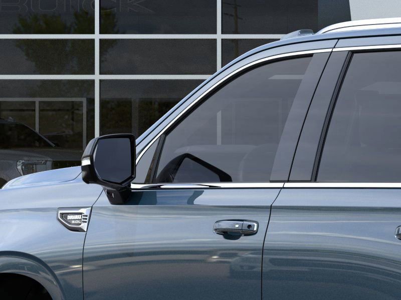 New 2026 GMC Yukon Denali w/ Denali Reserve Package image 12