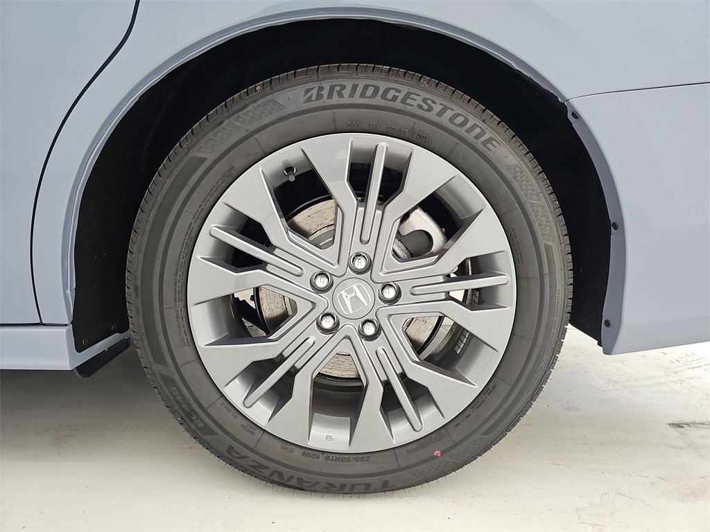 New 2026 Honda Odyssey Touring image 53