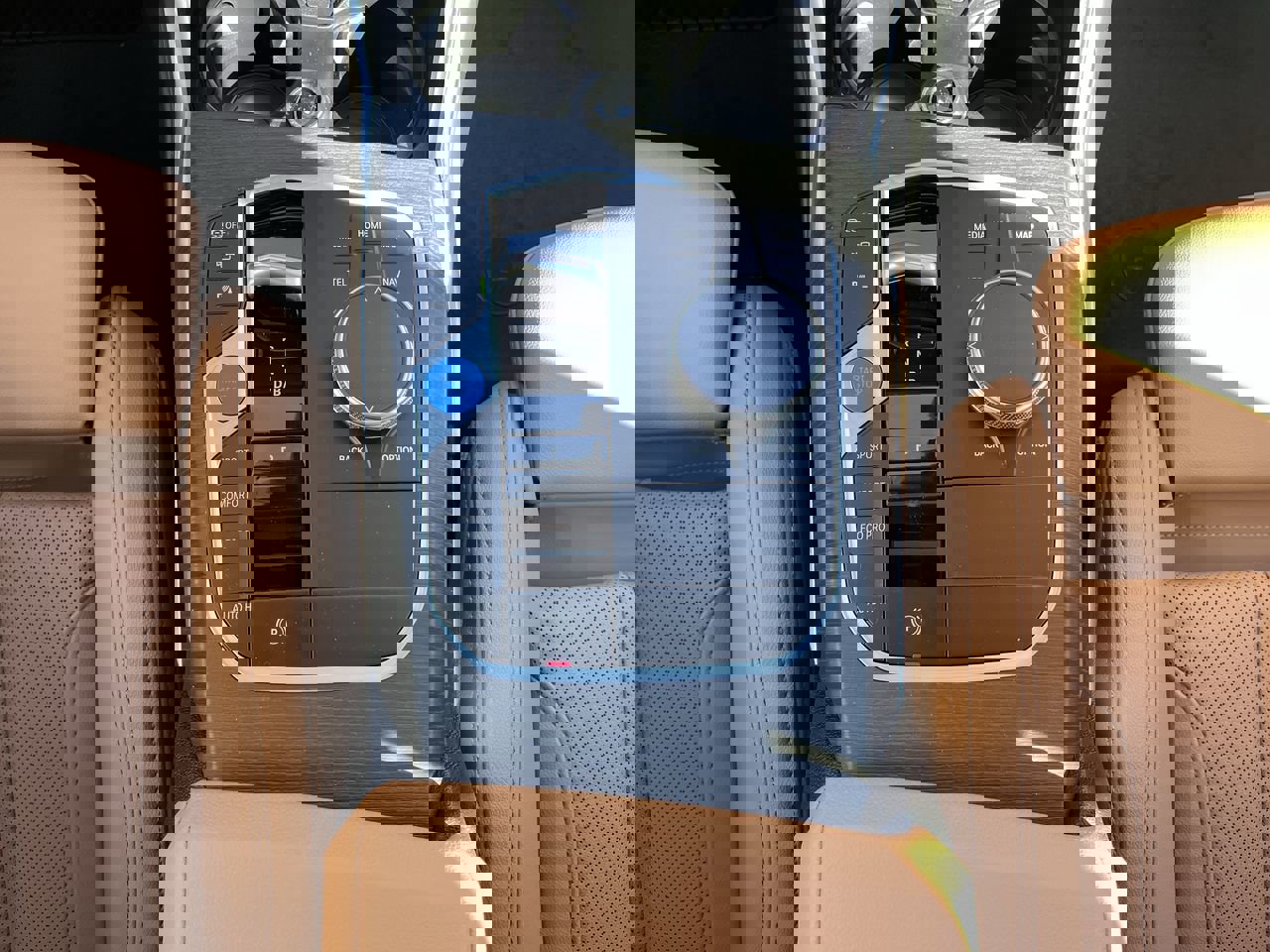 Used 2026 BMW i4 eDrive40 w/ Premium Package image 28