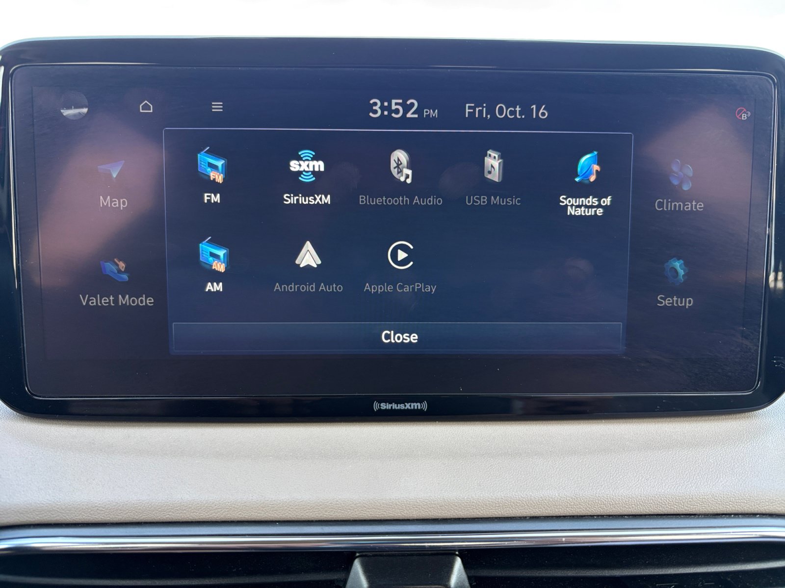 Used 2023 Hyundai Santa Fe SEL w/ Cargo Package FWD image 14