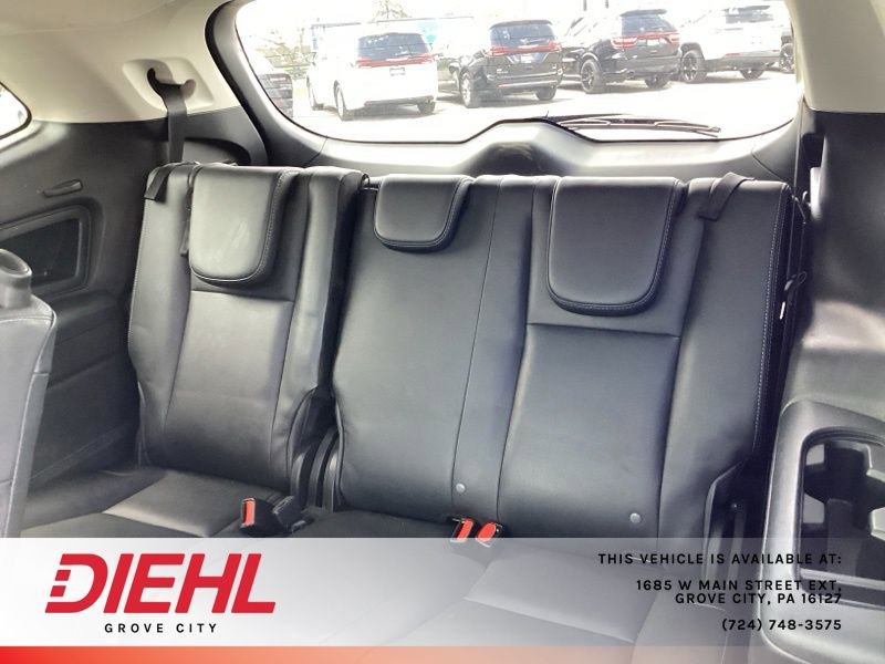 Used 2021 Subaru Ascent Touring w/ Popular Package #2A image 8