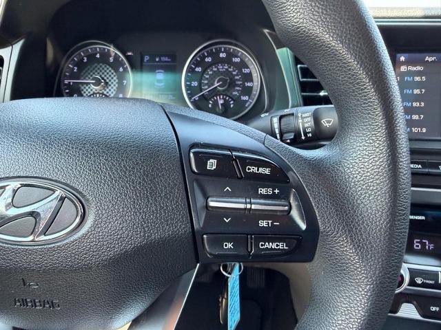 Used 2020 Hyundai Elantra SEL image 12