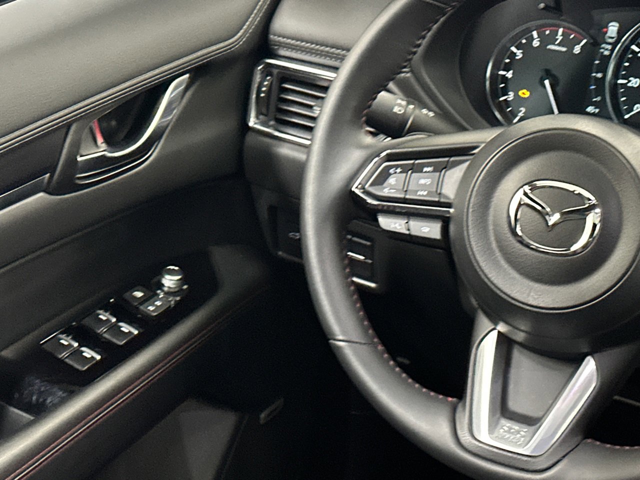 Certified 2025 MAZDA CX-5 2.5 Turbo w/ Premium Package image 21