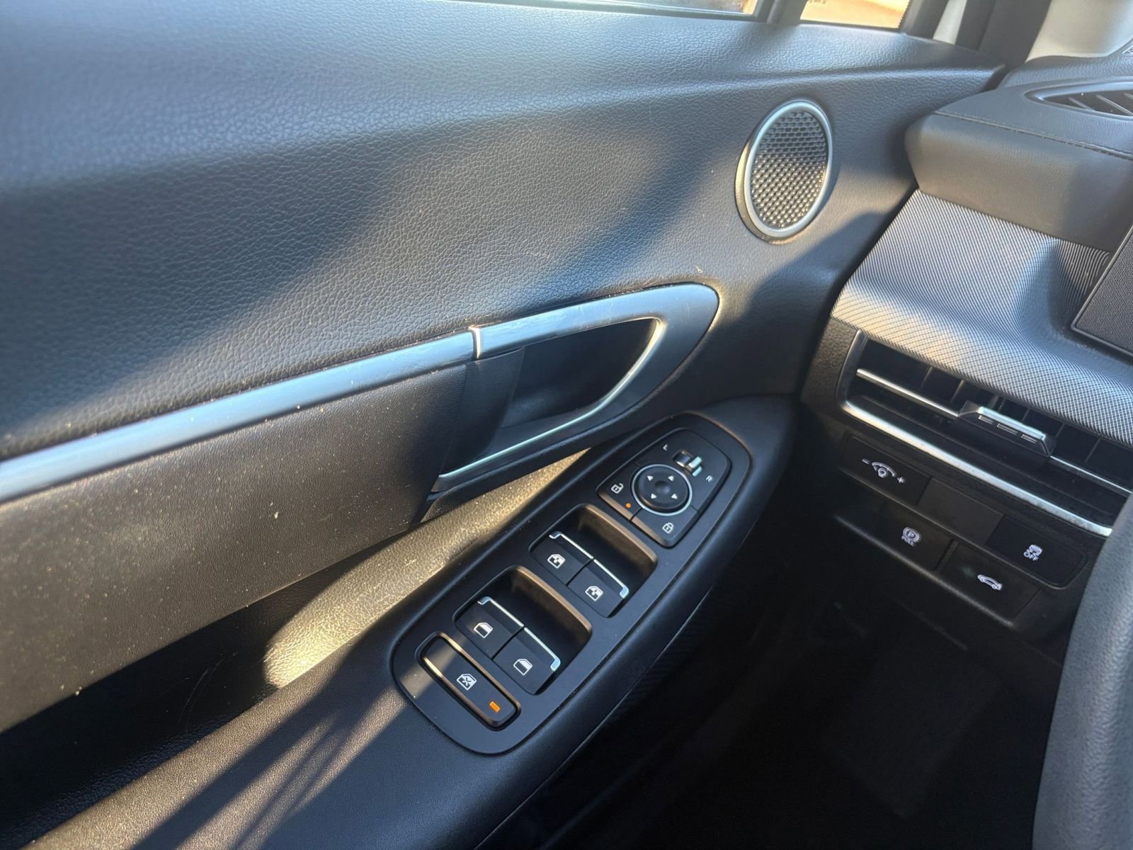 Used 2025 Hyundai Sonata SEL image 18