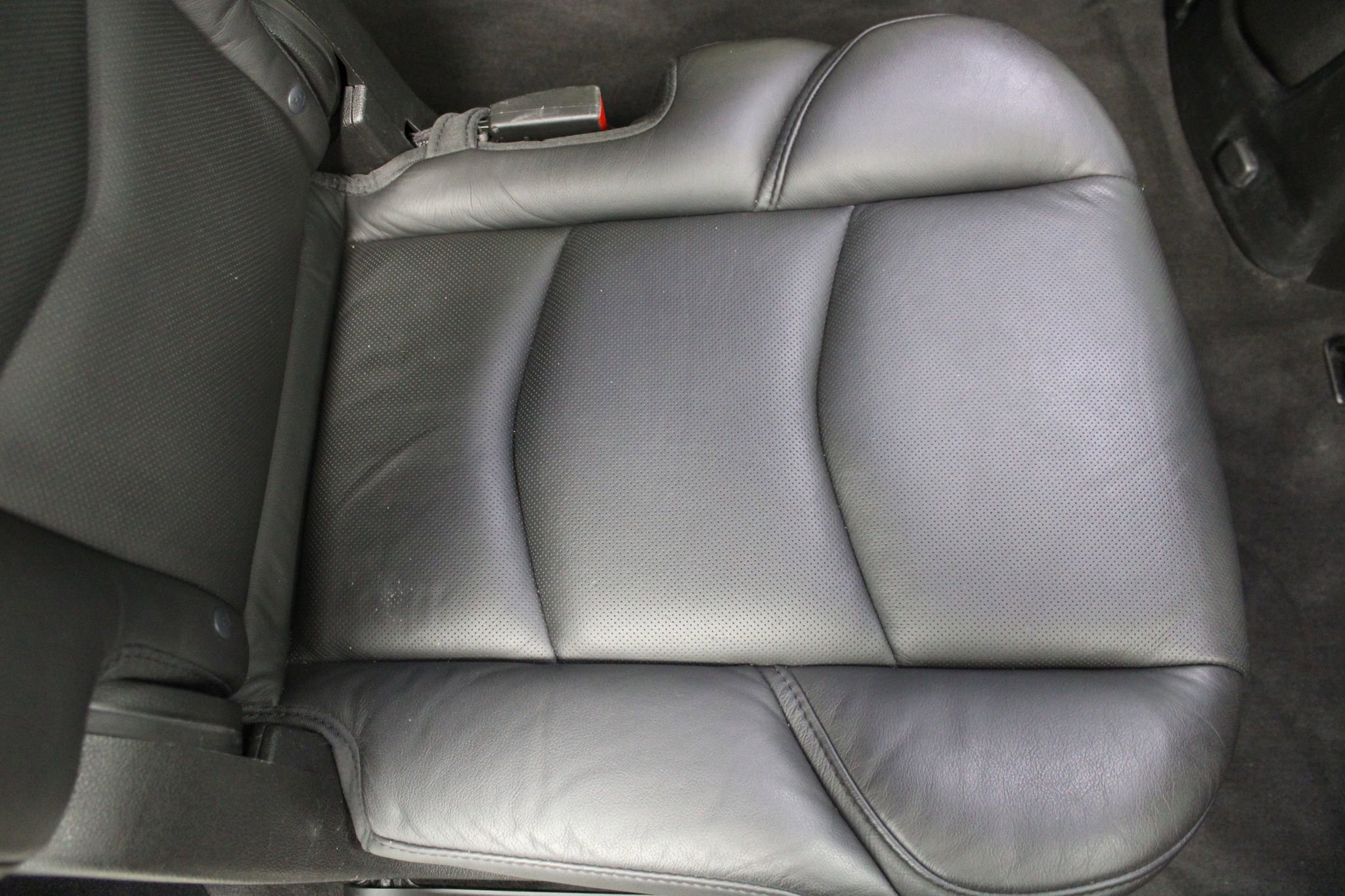 Used 2017 Cadillac Escalade ESV Luxury image 29