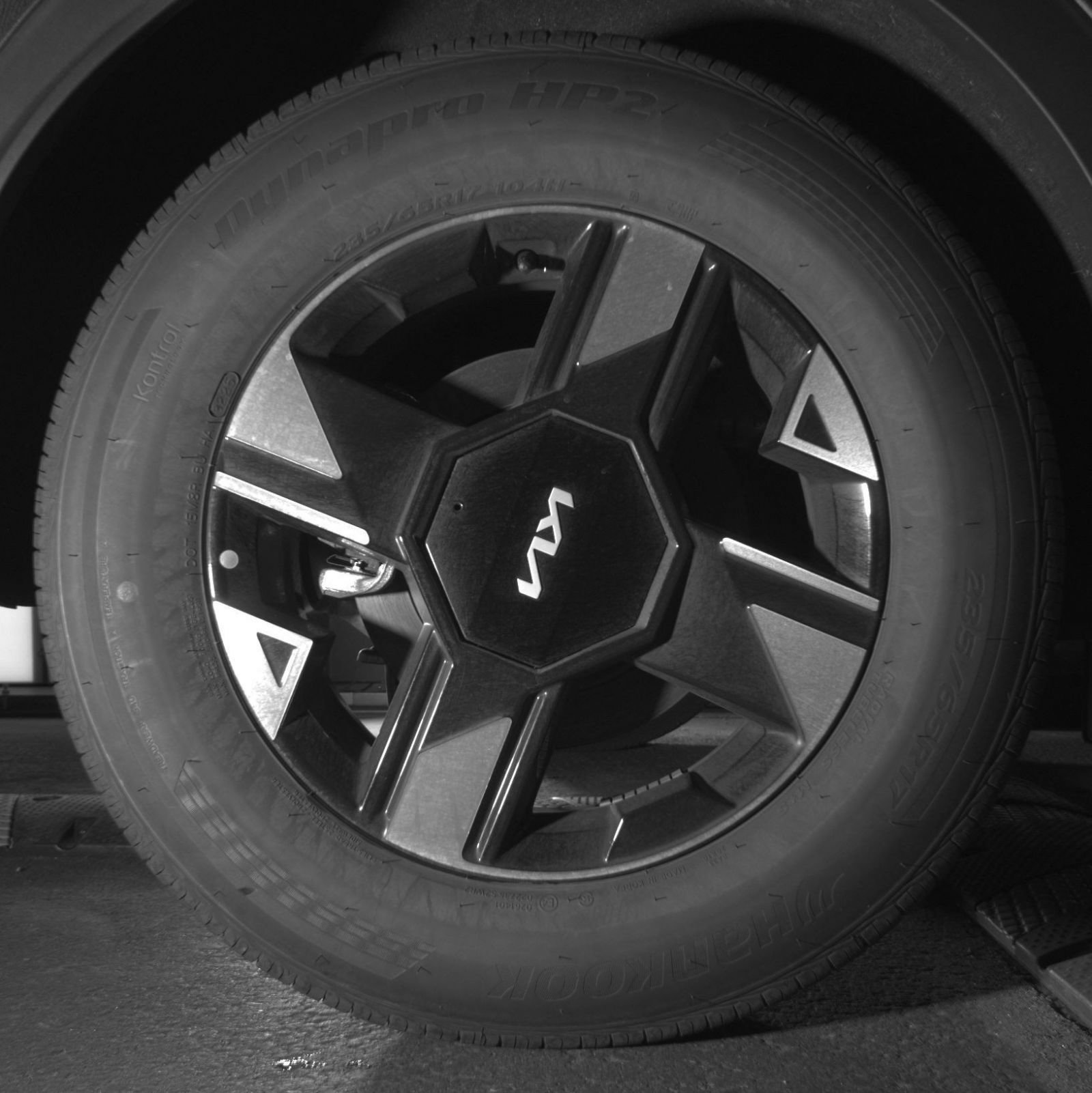 Used 2026 Kia Sportage LX AWD/4WD image 18