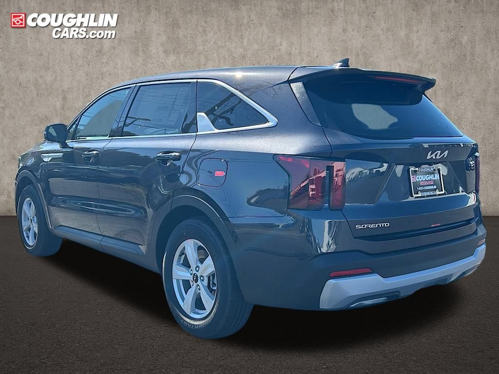 New 2026 Kia Sorento LX FWD image 9