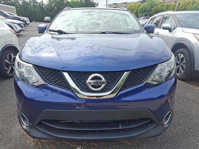 Used 2018 Nissan Rogue Sport SV w/ SV Technology Package AWD/4WD image 2