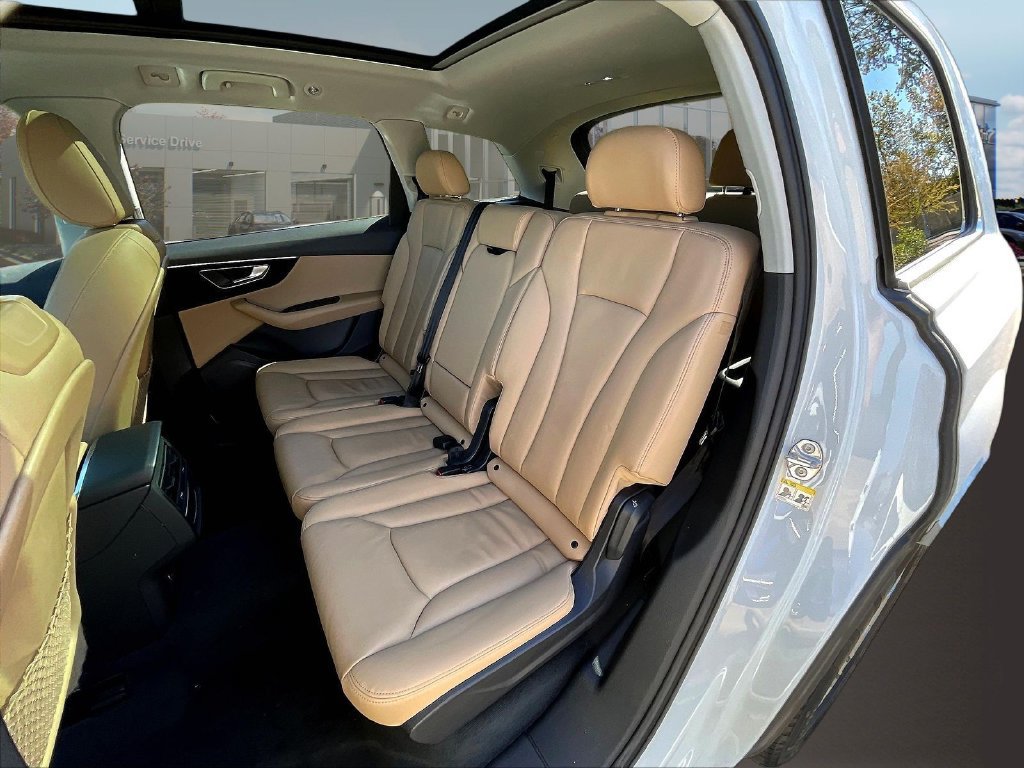 Used 2024 Audi Q7 2.0T Premium w/ Convenience Package AWD/4WD image 23