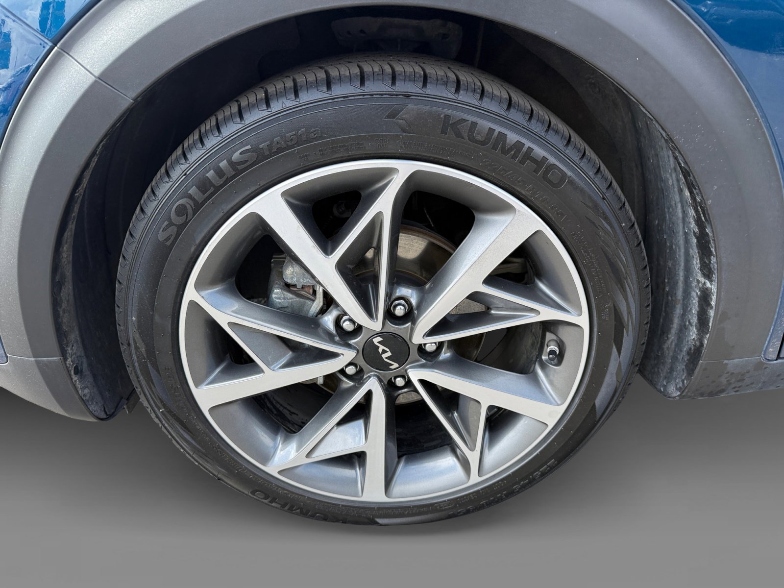 Used 2022 Kia Niro Touring Special Edition FWD image 9