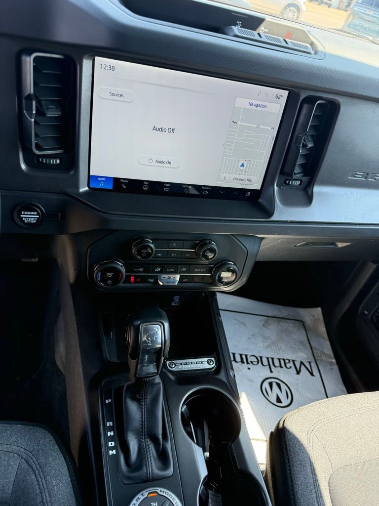 Used 2025 Ford Bronco Big Bend image 12