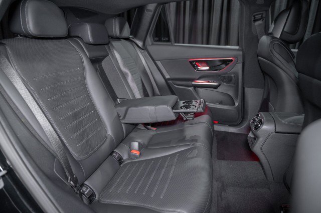 Certified 2026 Mercedes-Benz GLC 350e 4MATIC image 12