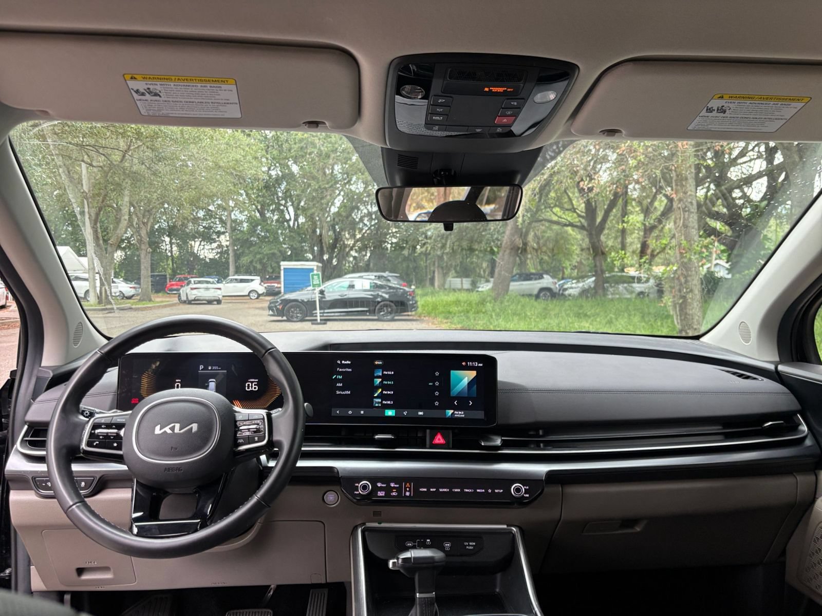 Used 2026 Kia Carnival FWD image 35