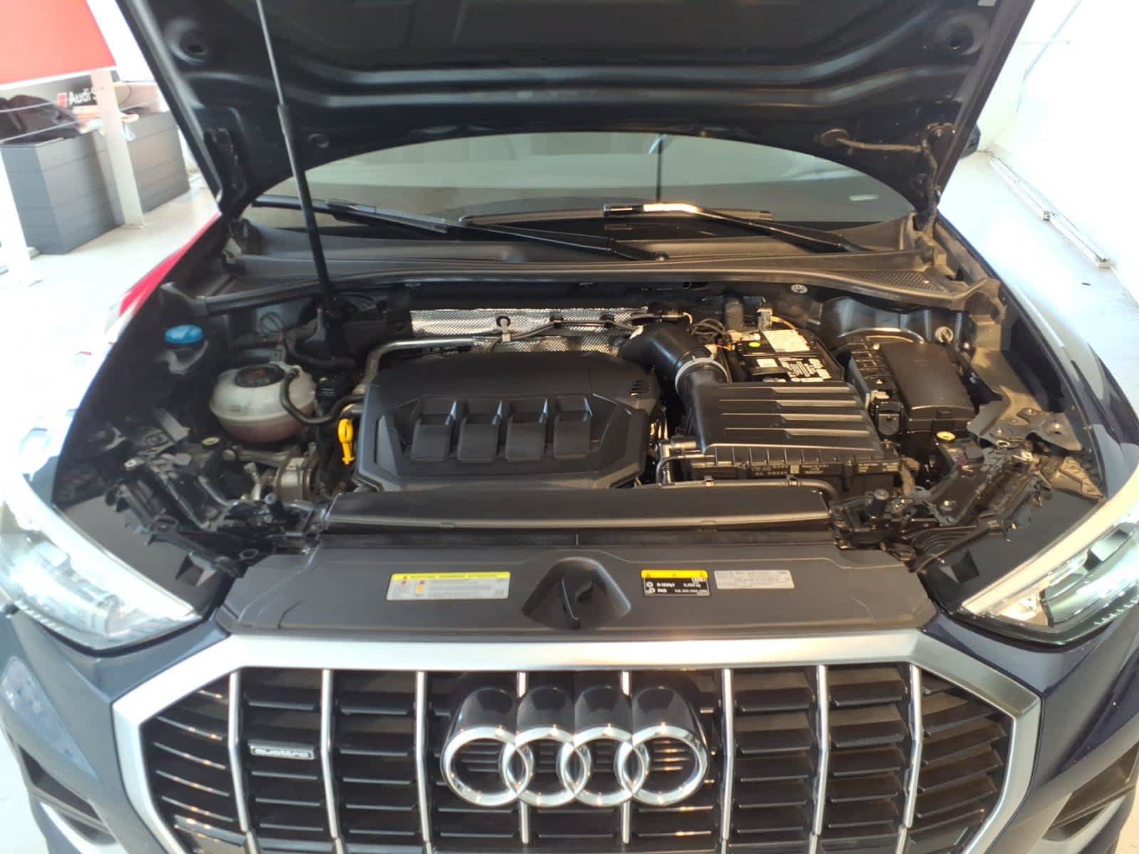 Used 2020 Audi Q3 2.0T Premium w/ Convenience Package AWD/4WD image 26