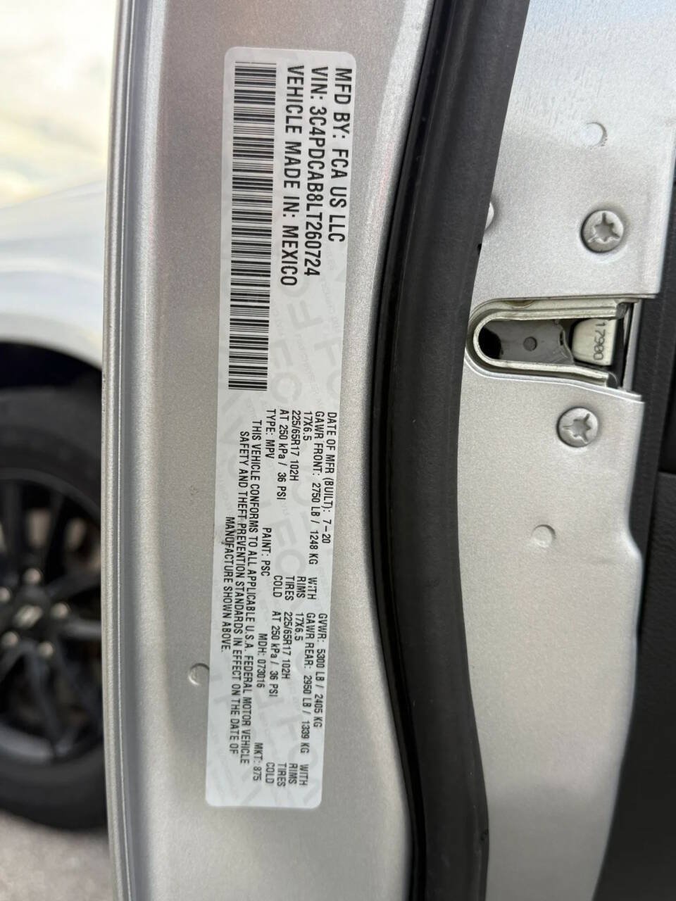 Used 2020 Dodge Journey SE w/ SE Popular Equipment Group FWD image 27