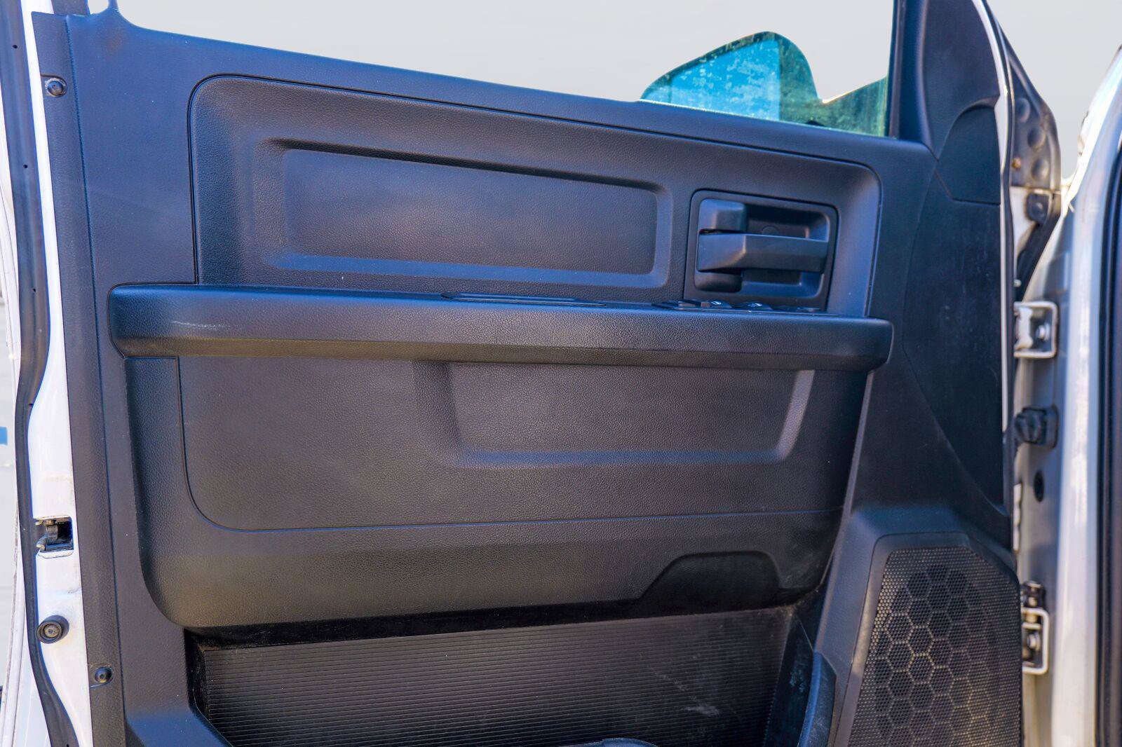 Used 2024 RAM 2500 Big Horn AWD/4WD image 23
