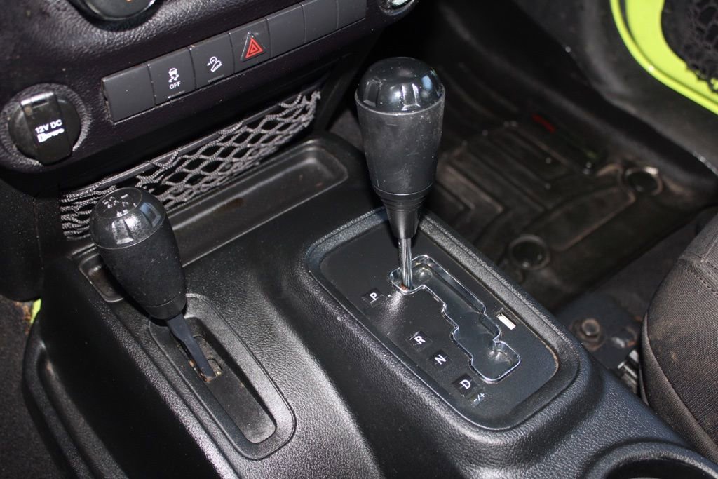 Used 2017 Jeep Wrangler Unlimited Sport w/ LED Lighting Group image 33