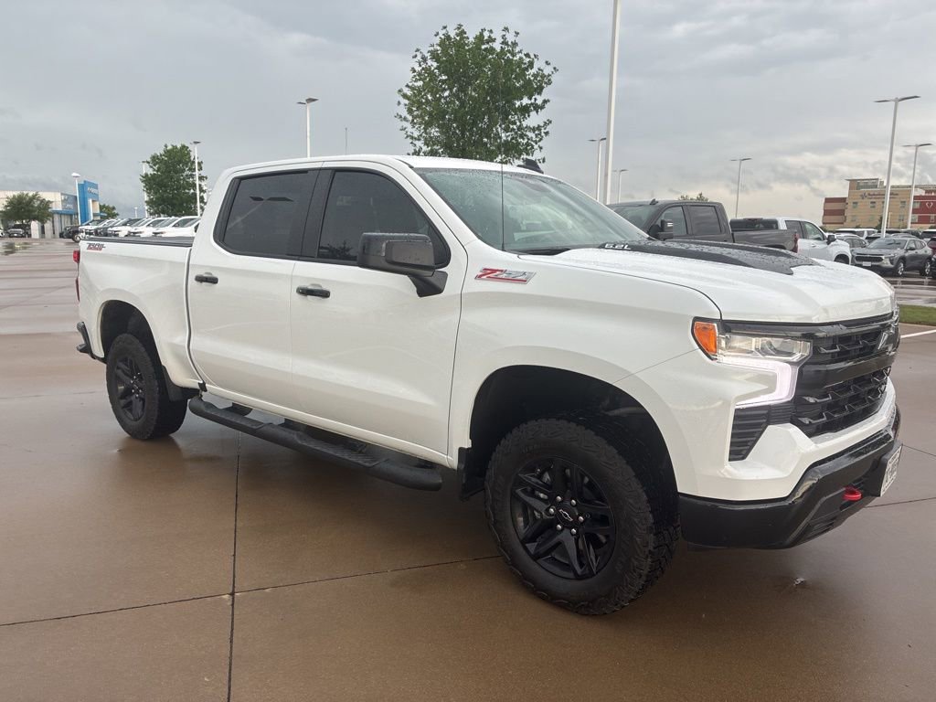 Used 2024 Chevrolet Silverado 1500 LT Trail Boss image 5