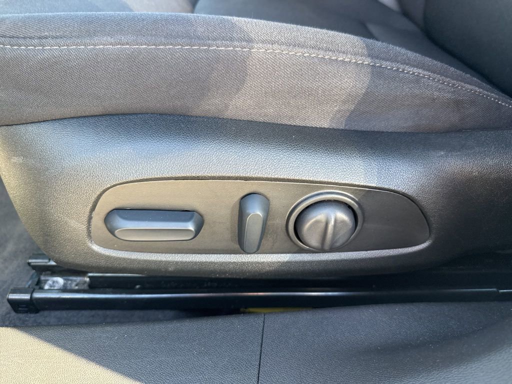 Used 2024 Chevrolet Malibu LT image 10