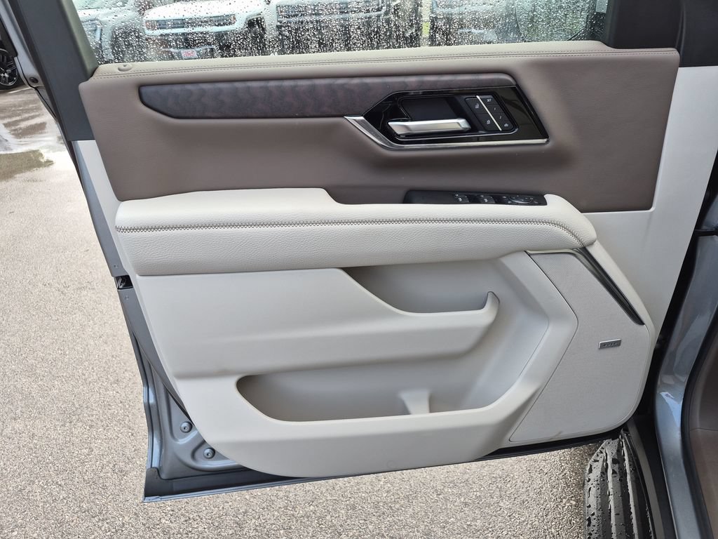 New 2026 GMC Yukon Denali AWD/4WD image 19