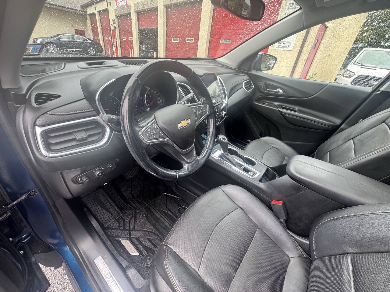 Used 2020 Chevrolet Equinox Premier AWD/4WD image 37