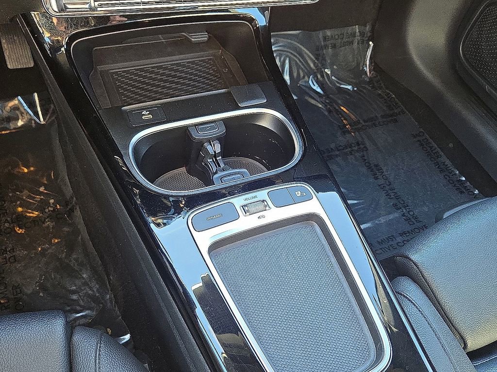 Used 2025 Mercedes-Benz CLA 250 image 29